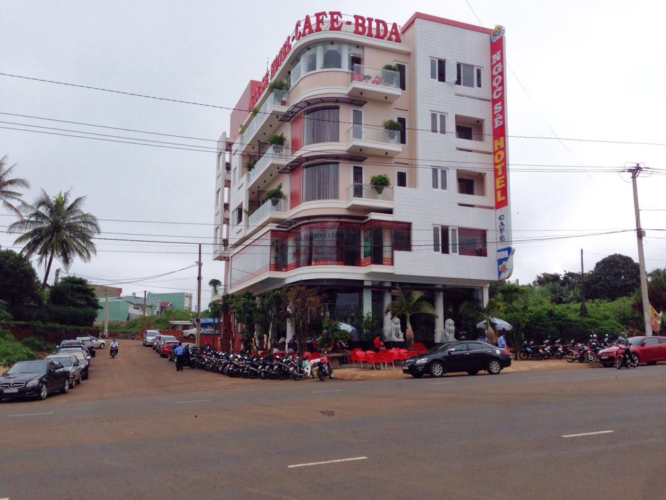 Ngoc Se Hotel Pleiku Exterior foto