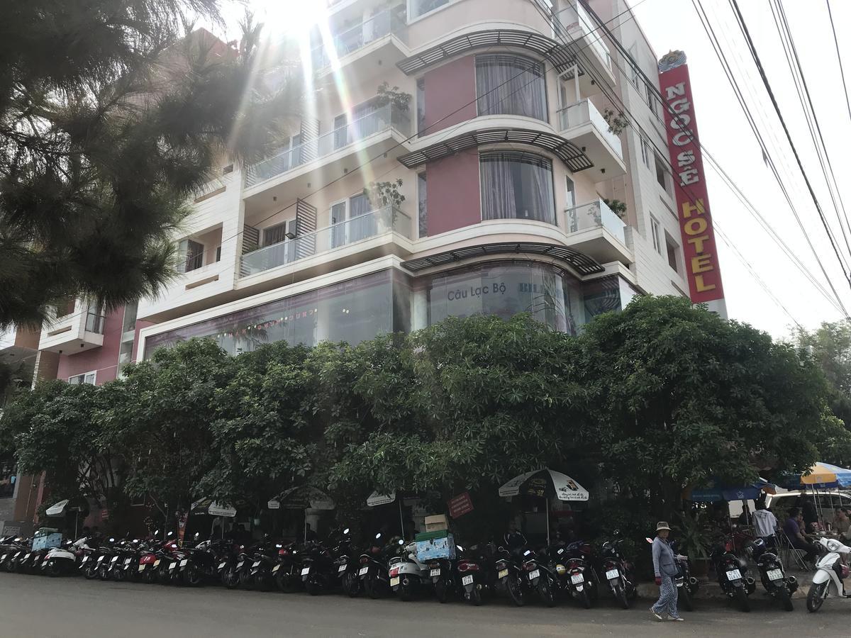 Ngoc Se Hotel Pleiku Exterior foto